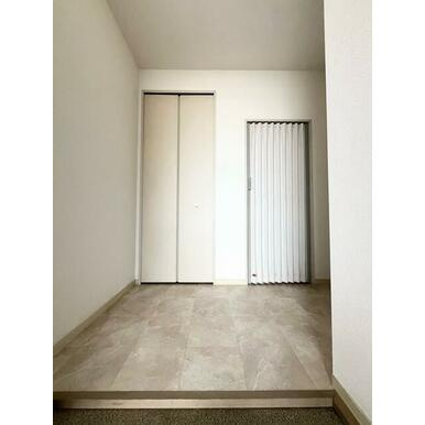 レーベンパレス御領の玄関