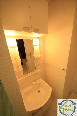 サンガーデン高津橋の独立洗面台|※類似部屋