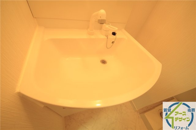 サンガーデン高津橋の独立洗面台|※類似部屋