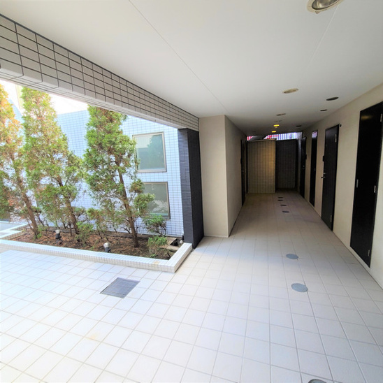 【エントランス】アートヒルズ横浜Ｂ棟 