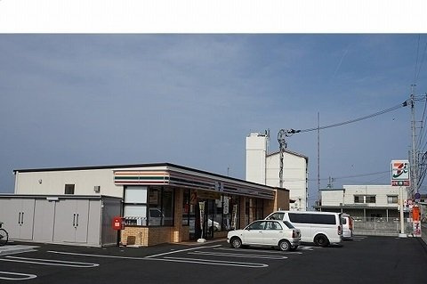 カーサ　アルベロディピノＡの周辺|セブンイレブン津田４丁目店さんまで750m