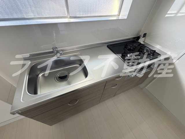 室内フルリノベーション完成！のキッチン|きれいなキッチンです