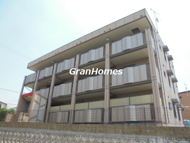 パークハイム参番館　Ａ棟の外観