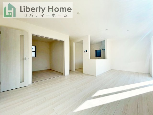 ひたちなか市堀口第4　新築戸建　1号棟の居間・リビング