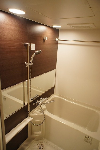 新品家具付きマンション天神34(KaGood福岡)の浴室