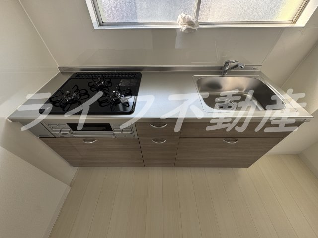 室内フルリノベーション完成！のキッチン|キッチンでお料理をお楽しみください