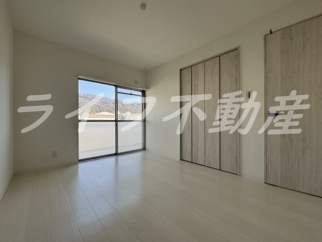 室内フルリノベーション完成！の寝室|落ち着いて過ごせるお部屋なので、寝室にいかがでしょうか