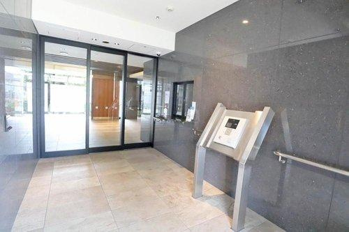 アルファスマート姫路市役所南のエントランス|共用部　エントランス