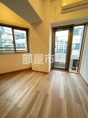 アイディ上野Ⅲの居間・リビング