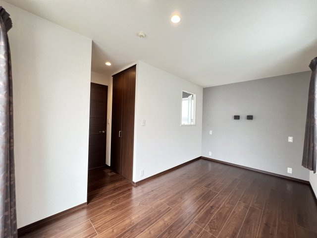 香芝市良福寺の寝室|主寝室に最適な洋室7.8帖