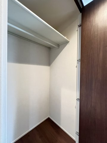 香芝市良福寺の寝室|主寝室に最適な洋室7.8帖　クローゼット付き