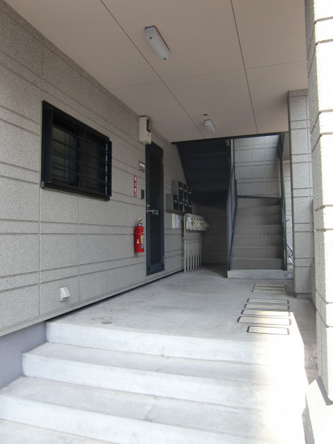 メゾン千明のエントランス|エントランス