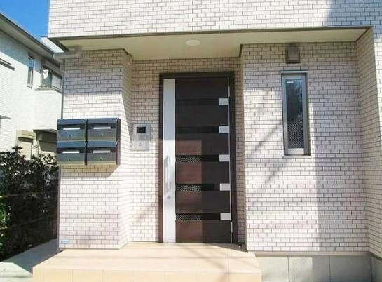 エクセルコートのエントランス