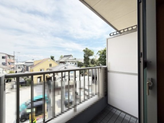 E-CASA入明のバルコニー