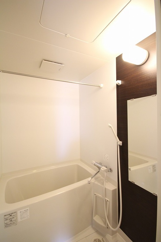 パサージュ ク レイナスの浴室