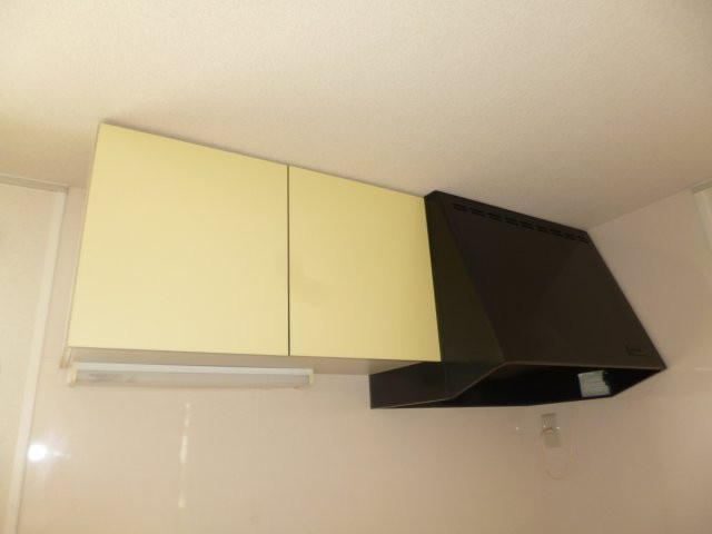 リージェント中庄Ⅱのキッチン|キッチン上収納