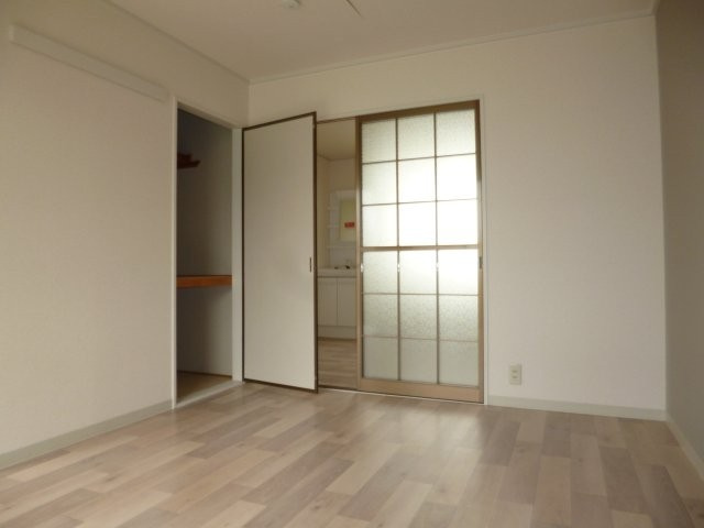 リージェント中庄Ⅱの洋室