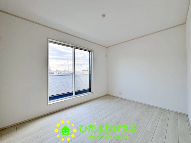 加須市多門寺　新築未使用　B　全２区画の洋室