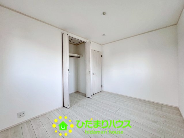 加須市多門寺　新築未使用　B　全２区画の収納