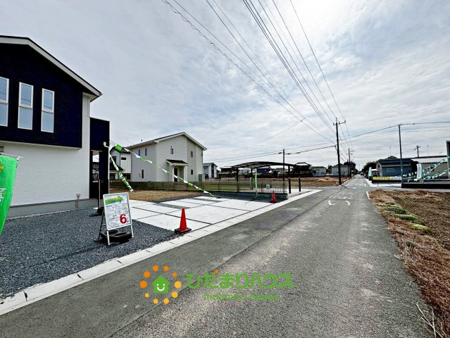 加須市多門寺　新築未使用　B　全２区画の前面道路含む現地写真