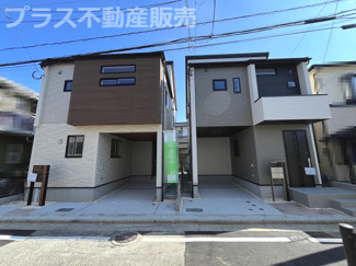 【外観】 | 現地写真。プラス不動産販売なら、現場の全ての棟をまとめてご見学頂けます。