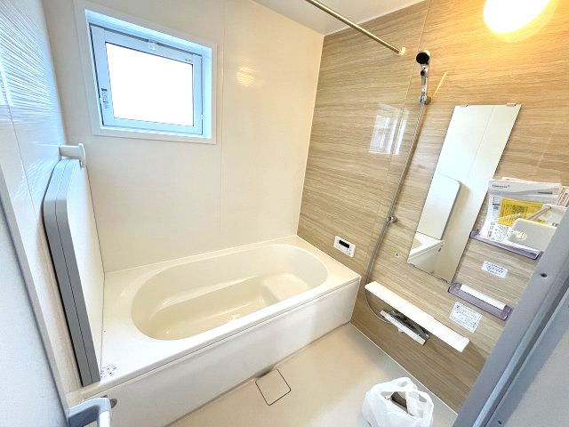 【浴室】 | 福岡市早良区飯倉3丁目　2号棟（全2棟）【仲介手数料無料・0円】 | 現地写真。浴室です。