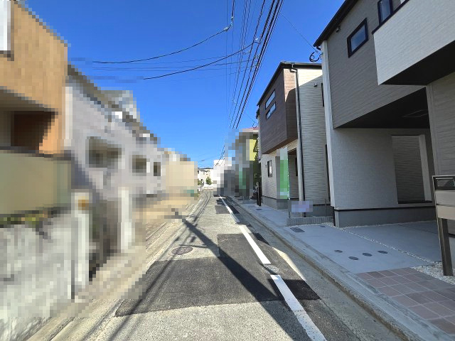 【その他】 | 福岡市早良区飯倉3丁目　2号棟（全2棟）【仲介手数料無料・0円】 | 現地写真。前面道路です。