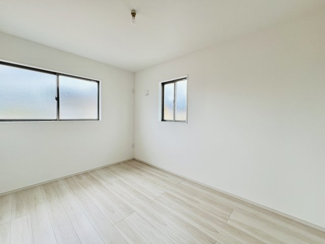 前橋市朝倉町の洋室|お子様の一人部屋デビューにも最適♪