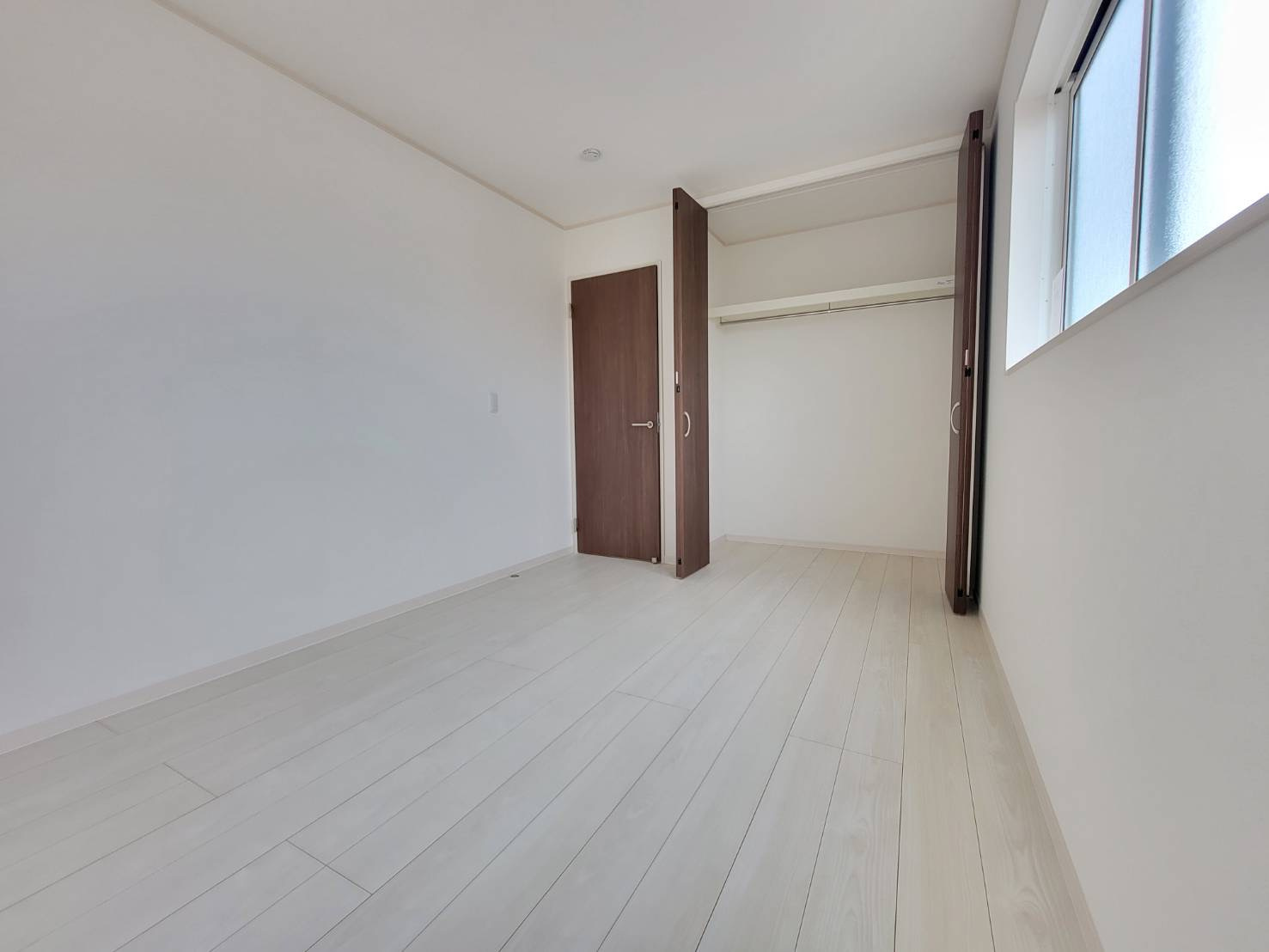 小山市神山　全4邸の洋室|〇１号棟　洋室　6帖〇
お子様ひとりひとりにお部屋を持たせることができます♪
2025年9月撮影