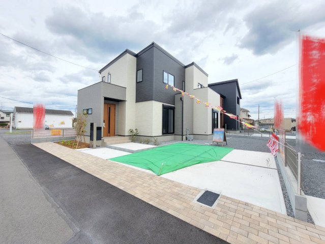 小山市神山　全4邸の外観|〇１号棟　外観写真〇
カースペース3台駐車可！
2025年9月撮影