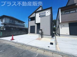 【外観】 | 現地写真。プラス不動産販売なら、現場の全ての棟をまとめてご見学頂けます。