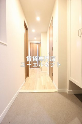 【玄関】 | スプランディッド江坂駅前 | 住まいの顔ともなる玄関