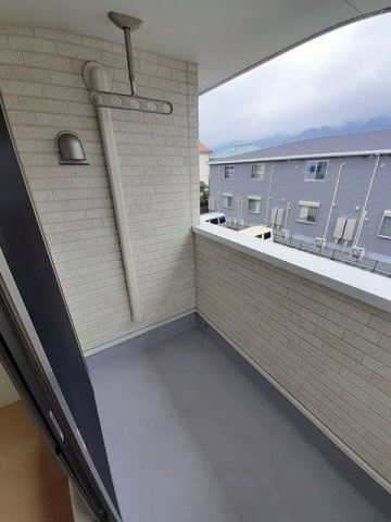 ｍａｉｓｏｎ　ｓａｔｓｕｋｉのバルコニー|陽当たり良好なバルコニーです♪