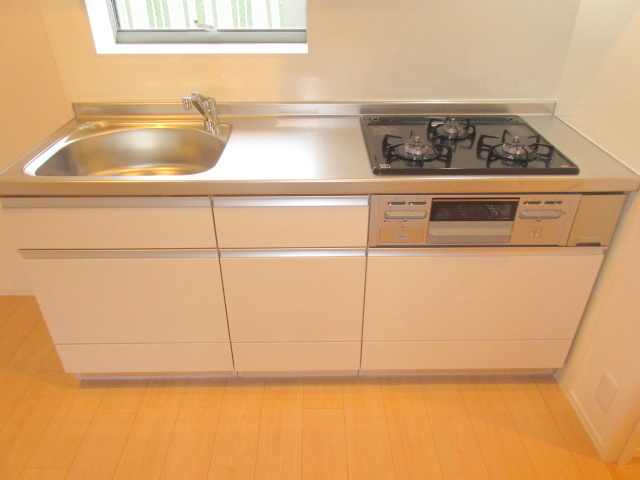 さくらＰＬＡＺＡのキッチン|★グリル付き3口システムガスキッチン★