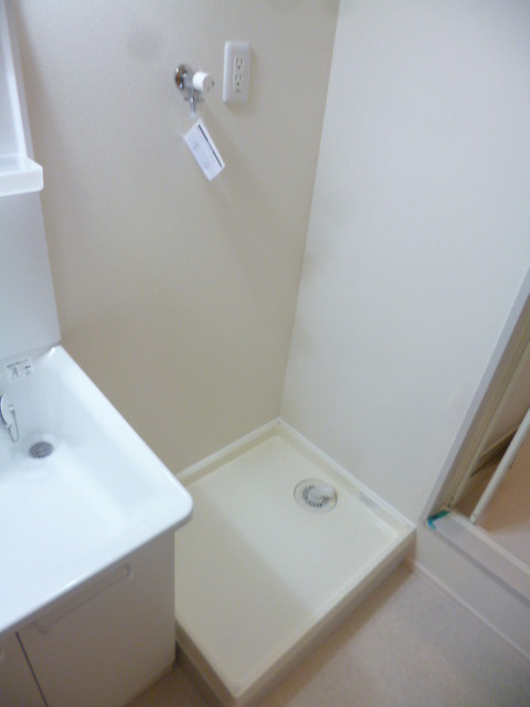 さくらＰＬＡＺＡの居間・リビング|★室内洗濯機置き場★　同施工会社イメージ写真です♪