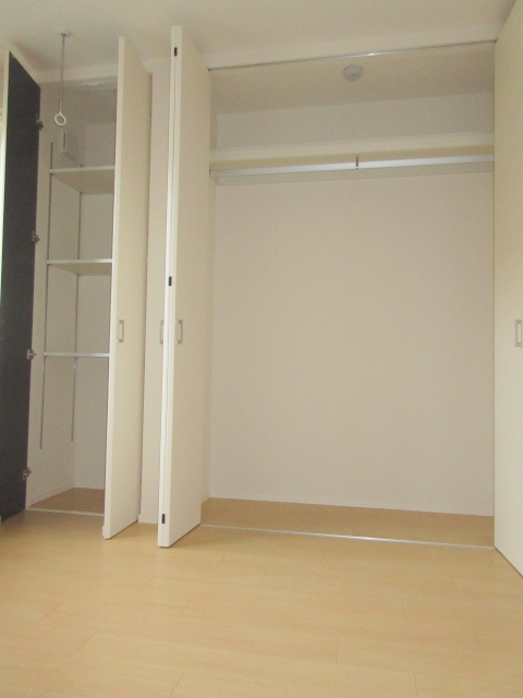 さくらＰＬＡＺＡのその他|★たっぷり壁一面収納★