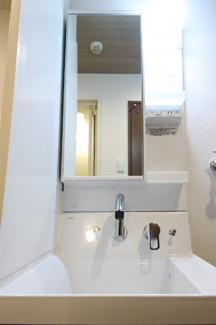 【独立洗面台】 | ブランシェ天満（住居・SOHO）