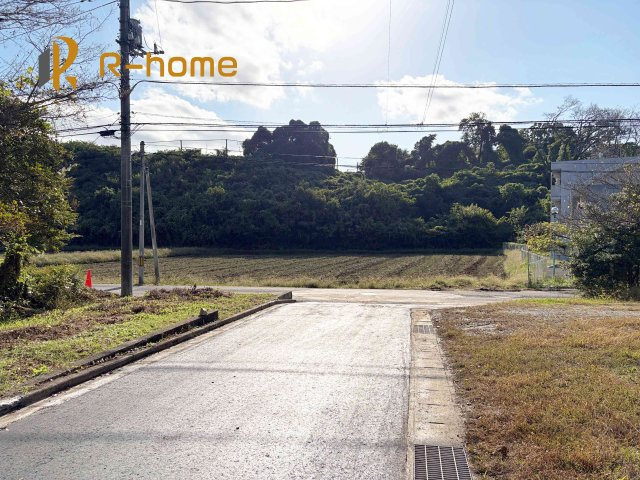 笠間市笠間第3　新築戸建て　2号棟の前面道路含む現地写真|周辺環境も併せて案内致します♪
ぜひ現地へお越しください♪