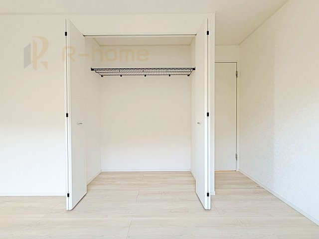 笠間市笠間第3　新築戸建て　2号棟の収納|2階は全居室収納スペースを設置！
充分な容量で居住空間もスッキリ♪