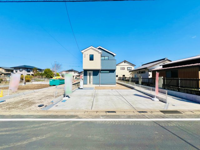 高崎市江木町の外観|2台以上駐車可能♪