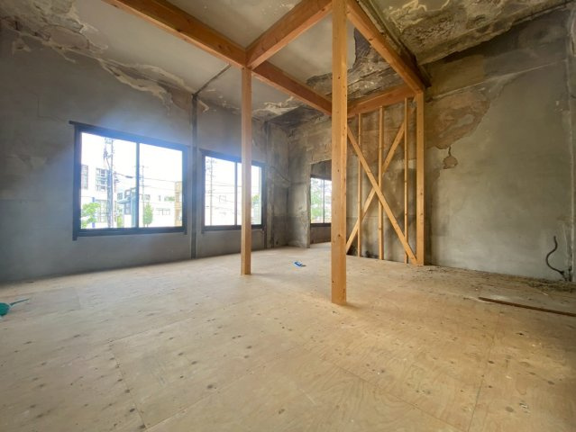 1904Fujimuraのロビー