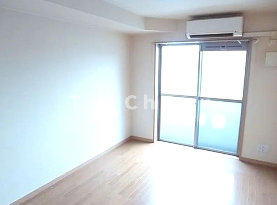 ガナドール福新の寝室