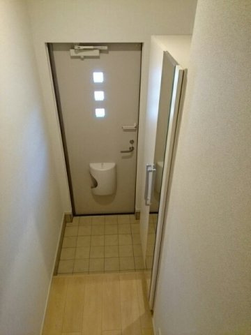 プレジール　Ｍの玄関