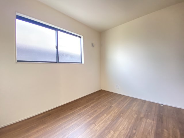 『八王子市新築戸建て』八王子市1549-3【仲介手数料無料】　１６期の洋室|～仲介手数料無料☆八王子ひなた不動産～　八王子市下恩方町　新築戸建て