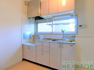 【キッチン】 | ガスコンロが置けるキッチンで楽しくお料理（同仕様写真）