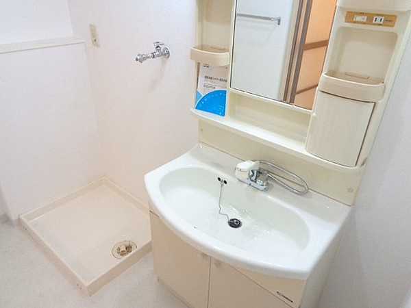 ベリオ高石の独立洗面台