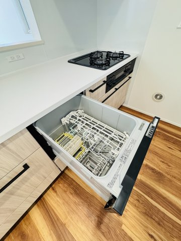 California Resort Style × ルーフバルコニーのある暮らしのキッチン