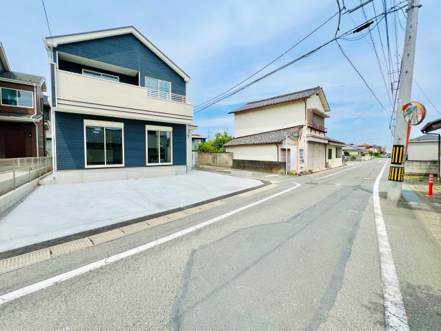 高崎市倉賀野町の前面道路含む現地写真|暮らしやすい住環境◎
