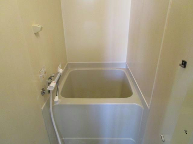 メゾンド千田Ａの浴室