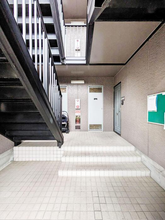 プリムヴェール壱番館のロビー